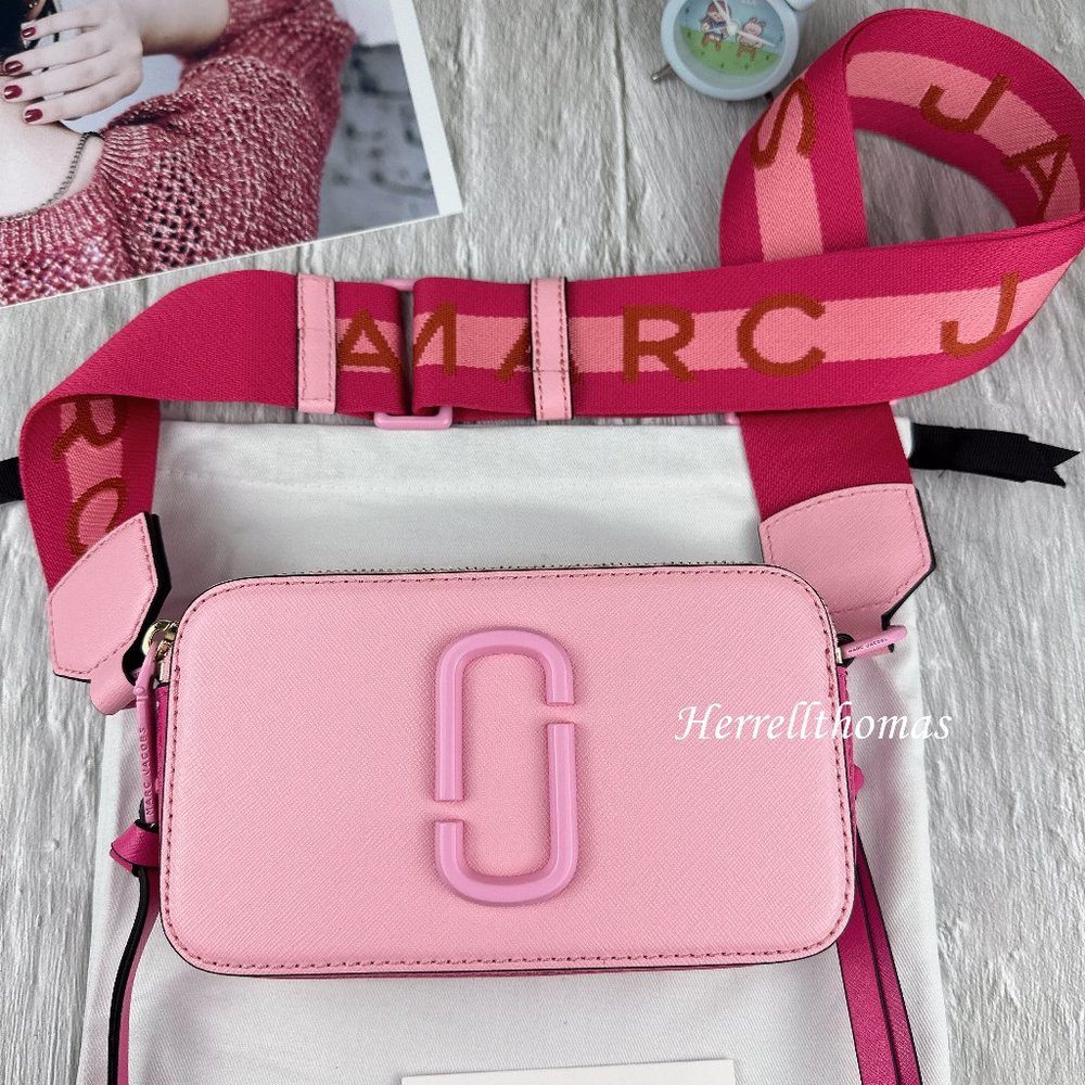 NWOT MARC JACOBS the snapshot shoulder bag